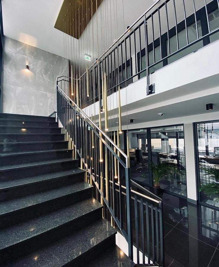 Intergroup Business & Design Hotel Ingolstadt Kosching Bagian luar foto
