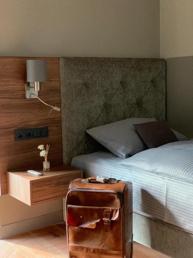 Intergroup Business & Design Hotel Ingolstadt Kosching Bagian luar foto
