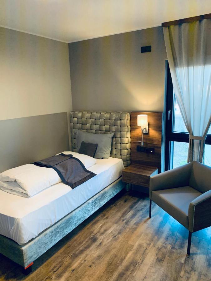 Intergroup Business & Design Hotel Ingolstadt Kosching Bagian luar foto