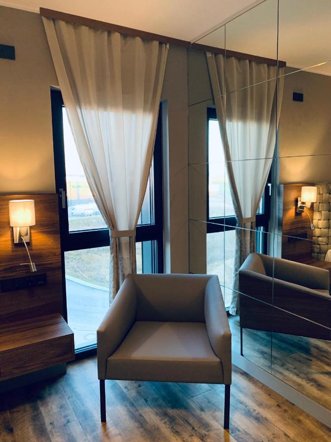 Intergroup Business & Design Hotel Ingolstadt Kosching Bagian luar foto