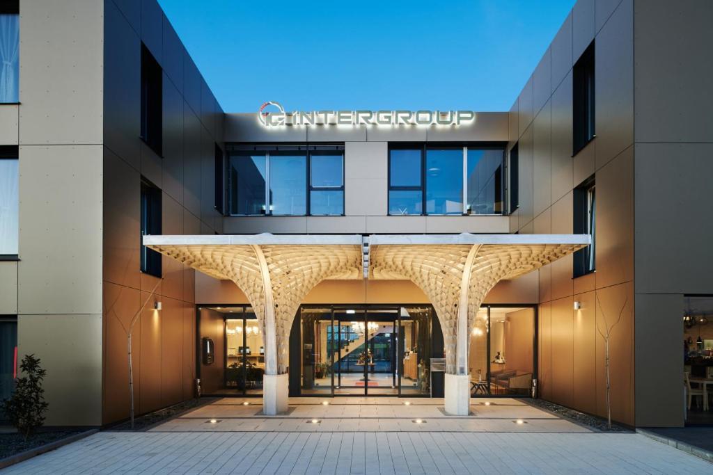 Intergroup Business & Design Hotel Ingolstadt Kosching Bagian luar foto